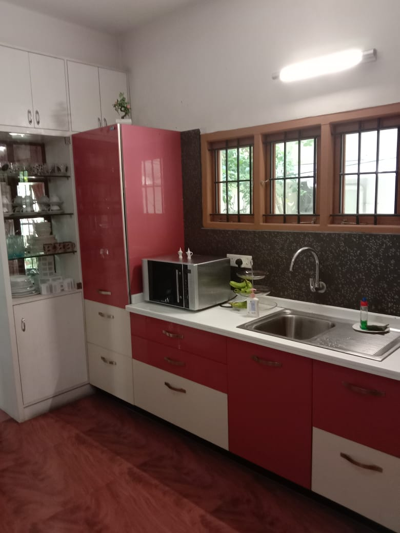 Villa for Sale in Vennala, Kochi – 2,800 Sq.Ft. on 6 Cent — 10