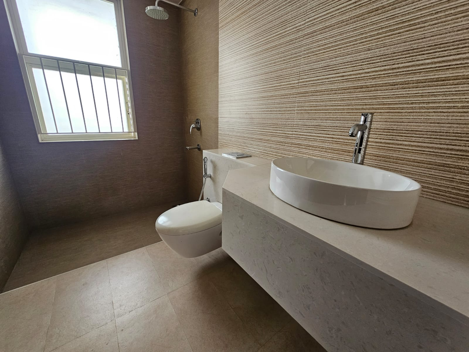 Skyline The Legend Luxury Apartments for Sale in Kaloor, Kochi — 111111