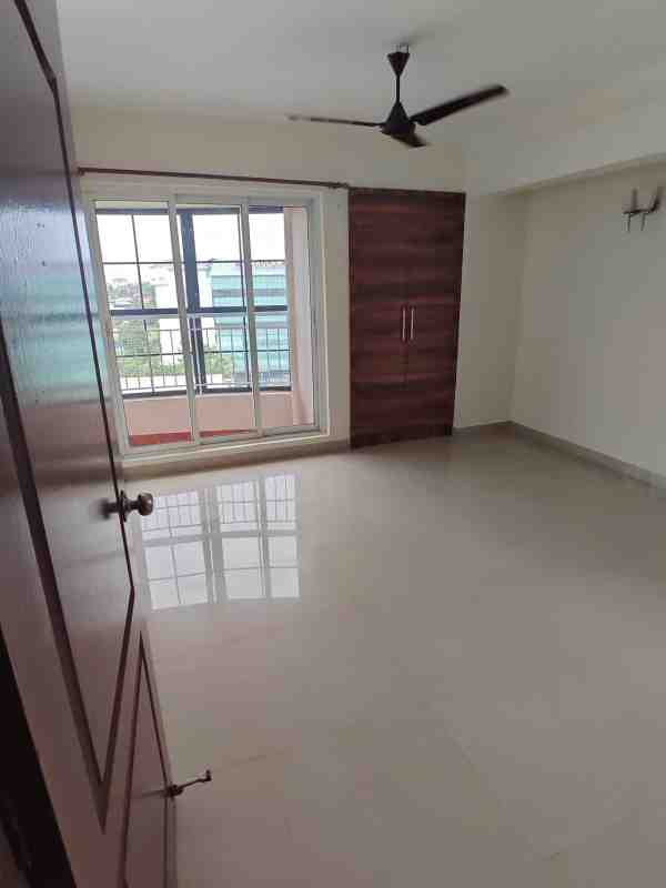 Oxford Symphony Palarivattom – Premium Flats for Sale in Kochi — WhatsApp Image 2026 08 11 at 6.20.13 PM