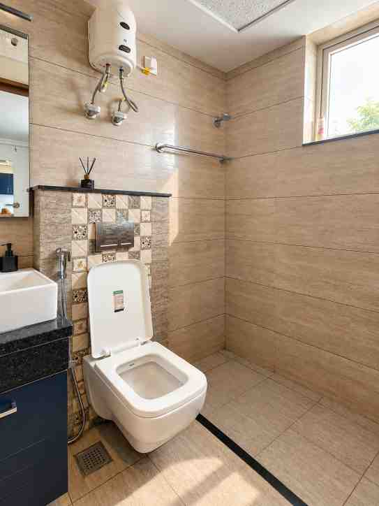 PRS Krishna by PRS Builders, Pulimoodu — file 00000000b54881f78114e4ec76cceef6